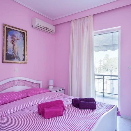 Elegant Athenian Apartment Exterior photo