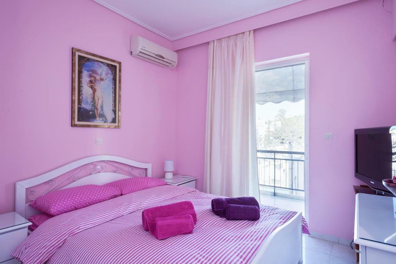 Elegant Athenian Apartment Exterior photo